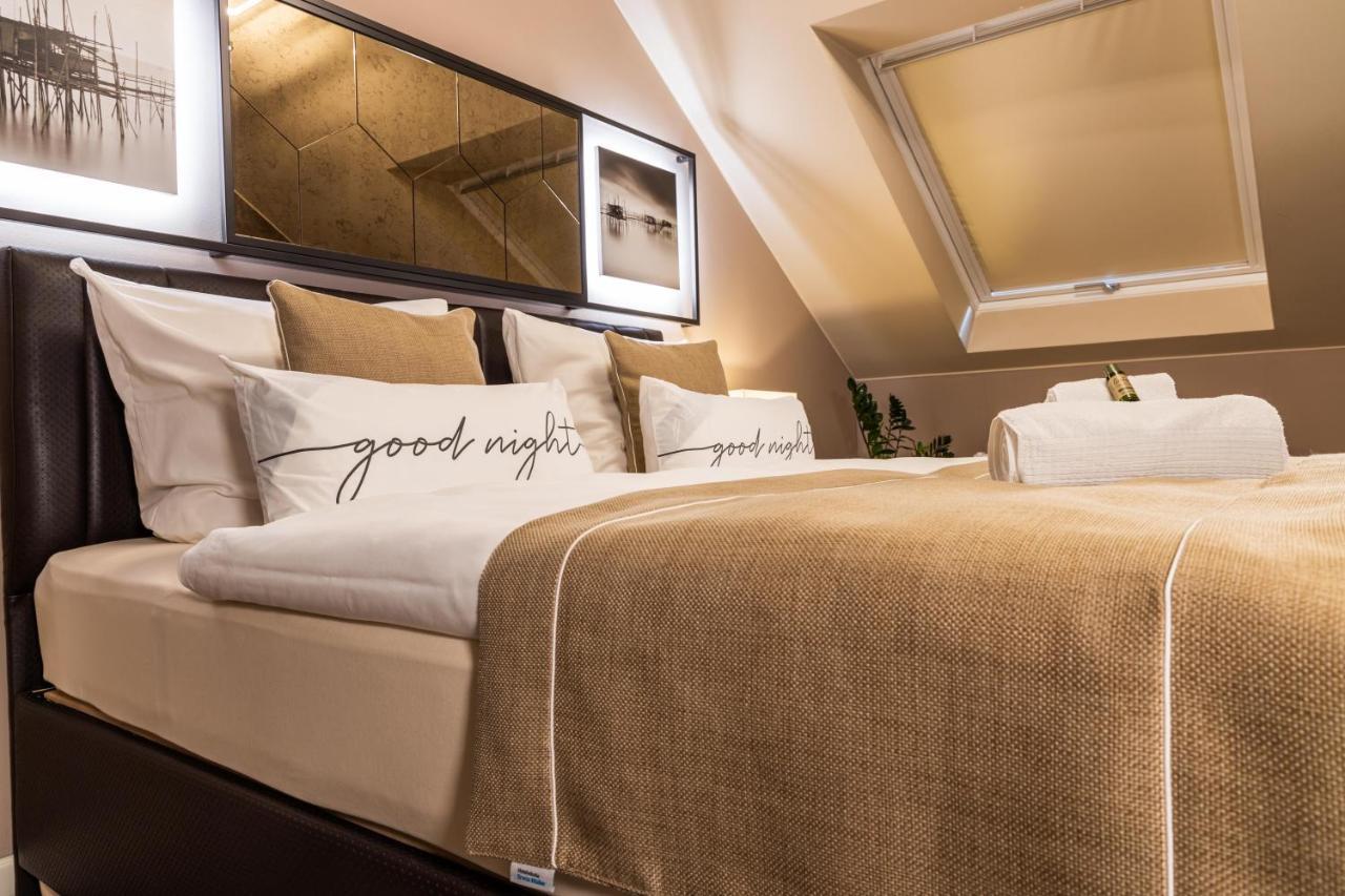 Deluxe Apartment Mit Tiefgarage In Naehe Messe-Bmw-Porsche-Dhl-Flughafen-Flugzeugwerk Der Deutsche Aircraft Leipzig Dış mekan fotoğraf