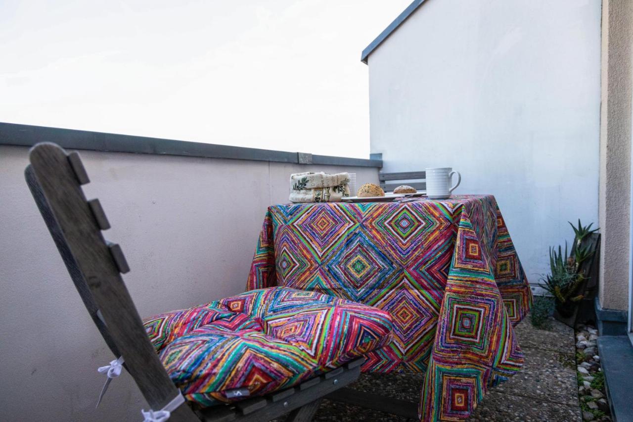 Deluxe Apartment Mit Tiefgarage In Naehe Messe-Bmw-Porsche-Dhl-Flughafen-Flugzeugwerk Der Deutsche Aircraft Leipzig Dış mekan fotoğraf